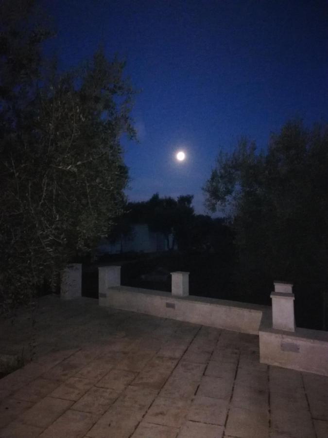 Casa Eduardo Bed & Breakfast Ostuni Exterior foto
